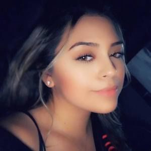 Meet your Posher, Ariana